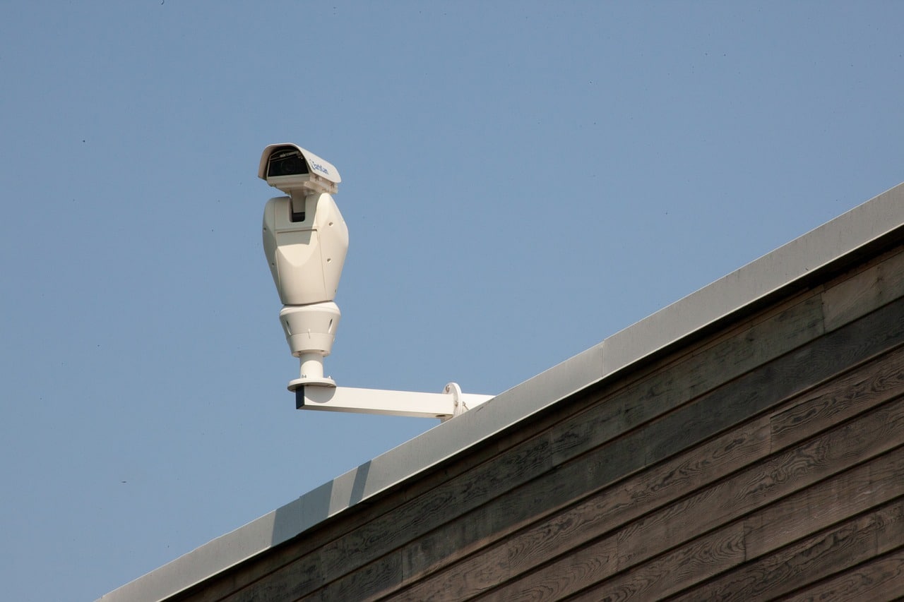 Sécurité – Comment installer caméra de surveillance a distance sans Internet ?