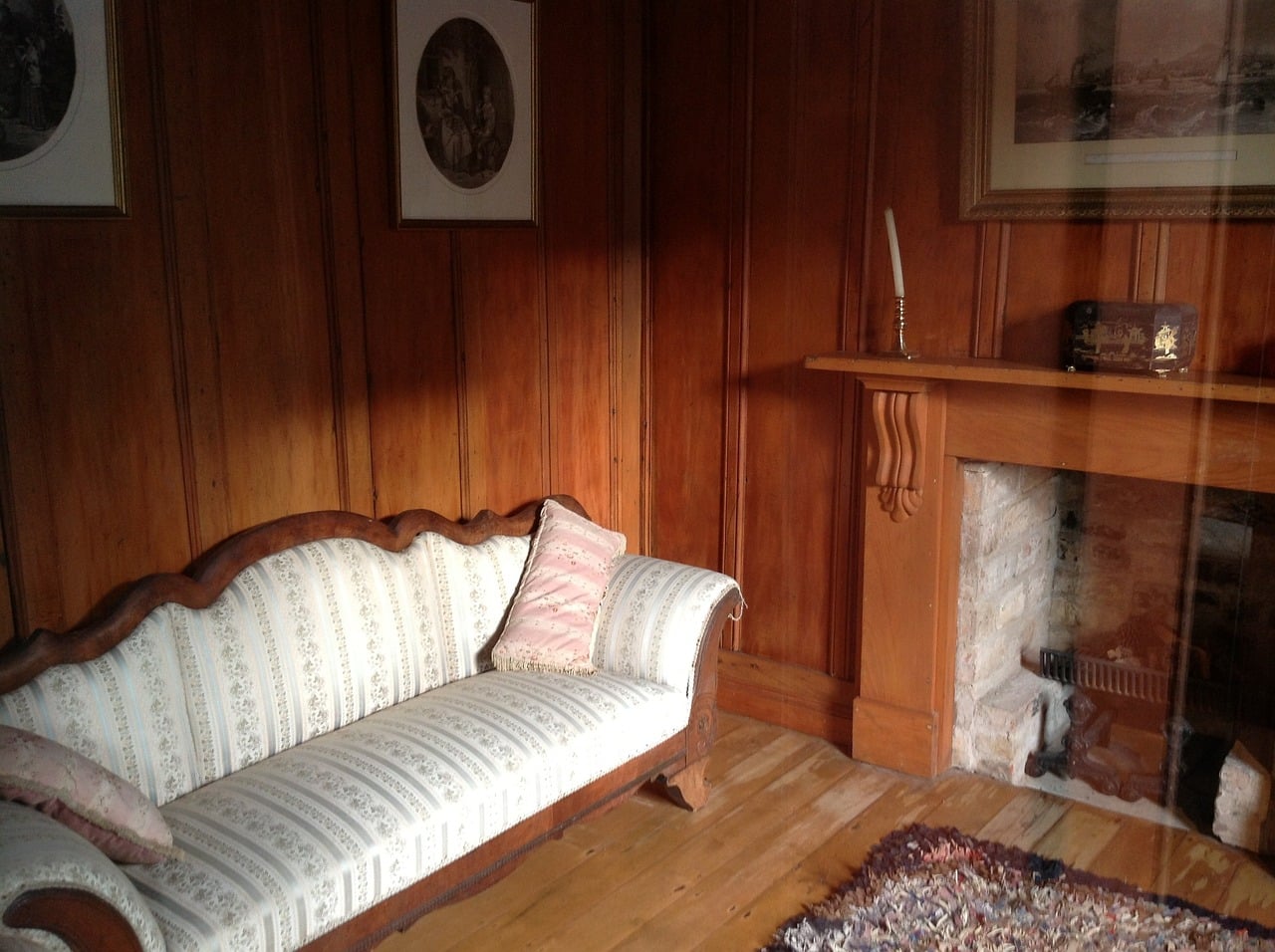 Mobilier Maison – Les critères essentiels pour évaluer un meuble ancien