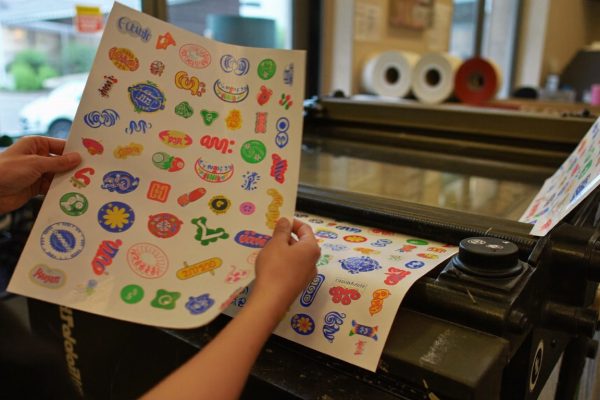 Imprimer des stickers : les solutions et les vrais prix